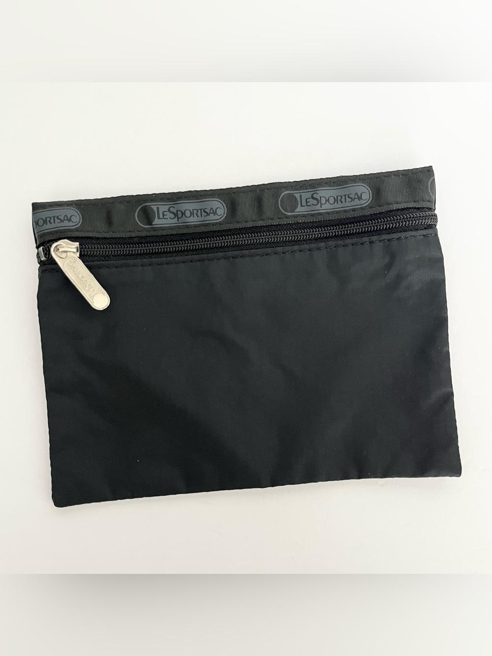 NEW LeSportsac Classic Deluxe Shoulder Crossbody Bag + Nylon Pouch Black RARE - Picture 8 of 9